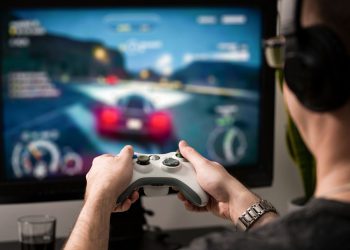 France bans English gaming tech jargon in push to preserve language purity