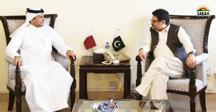 Islamabad: H.E. Mr. Sheikh Sauod bin Abdulrahman bin Faisal Al-Thani, Ambassador of the State of Qatar called on the Federal Minister for Finance & Revenue, Mr. Miftah Ismail at Finance Division.