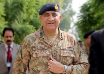 Army Chief and Sherry Rehman felicitate Arshad Nadeem for winning gold at Commonwealth Games