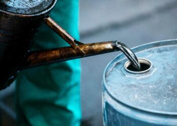 Oil drops as  China data weighs