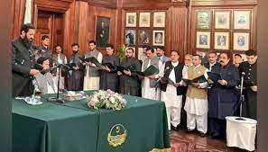 21-member all-PTI  Punjab  cabinet  takes oath