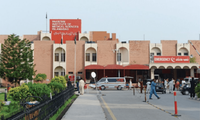 12 doctors of PIMS arrives Lasbela to  conduct free medical camps