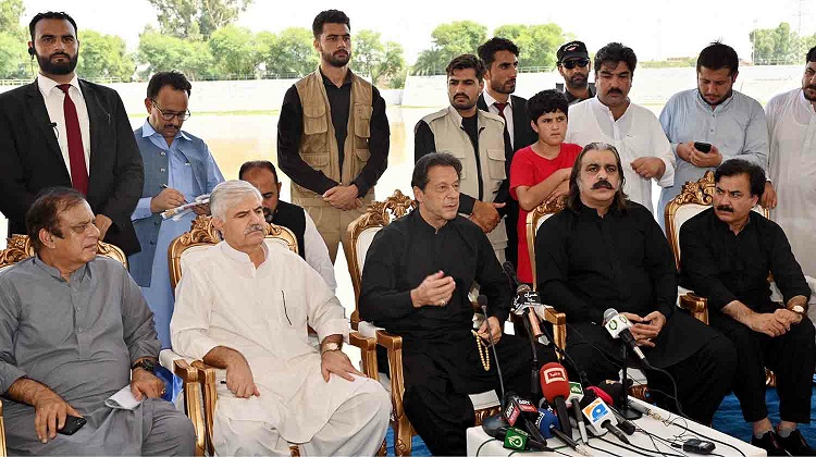 Only way to avoid devastation caused by floods is constructions of dams: Imran Khan