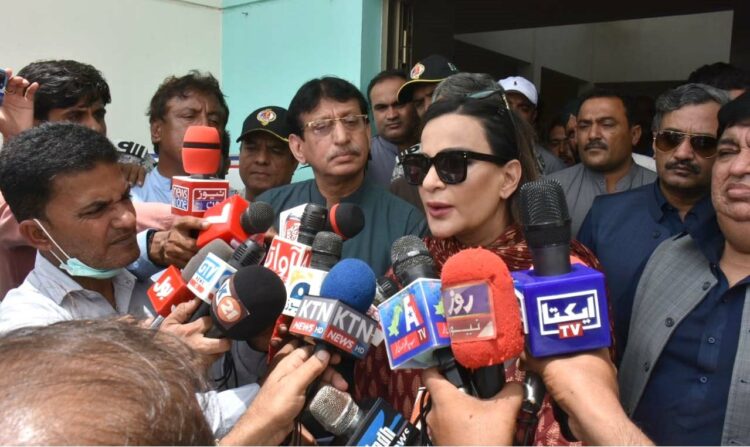 Martyrdom  of Army  officers in  helicopter crash tragedy for  nation: Tareen
