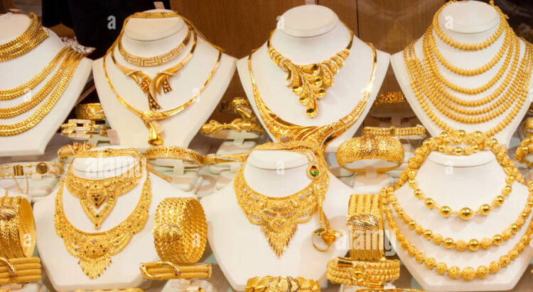 Gold price settles at s143,100  per tola