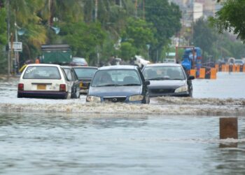 PMD warns of heavy rains, flash floods across the country from today