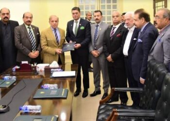 ICCI donates Rs.5 million to Prime Minister’s Flood Relief Fund