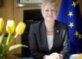 EU ambassador to Pakistan calls on Federal minister for economic affairs