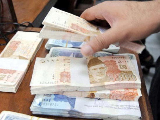 Rupee spread widens to record