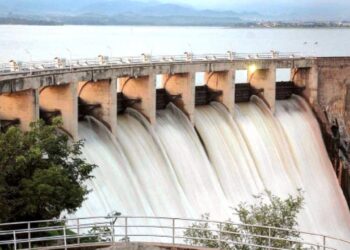 Efforts on  to restore  normal water pressure in residential sectors