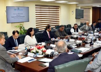 Another 280 test positive for dengue in Karachi
