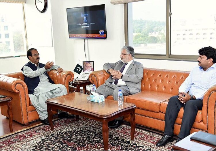 Jamshad Dasti handed over to Kot Mahmood police after bail rejection