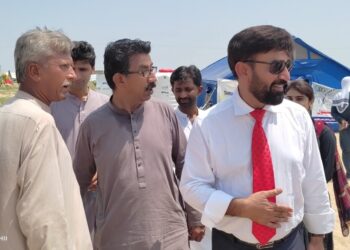 NAB submits list of  defaulters for using govt  helicopter  to PAC