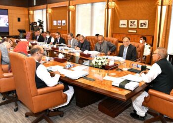 Will soon give protest call against oppression: Imran Khan