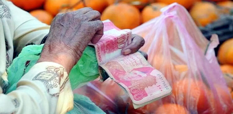 Weekly inflation spikes by 0.94%, annual rate at 30.62%: PBS report