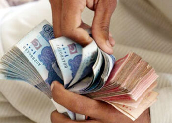 Rupee continues to weaken against dollar as demand-supply pressure persists