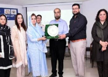 Women  entrepreneurs  to come forward in the field of  IT: FPCCI