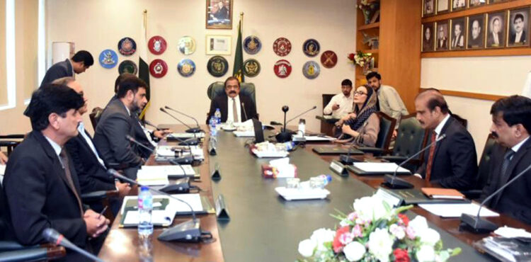 Rana Sanaullah resolves to crush PTI long march