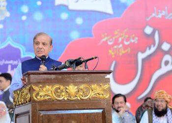 PM terms dialogue key to resolve prevailing political issues