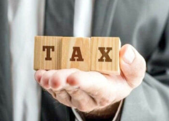 IMF presses Pakistan to foist more taxes