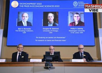 US trio, including ex-Fed chief Bernanke, win economics Nobel
