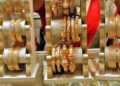 Gold retreats in Pakistan as  rupee maintains upper hand