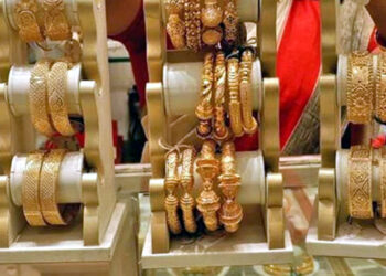 Gold retreats in Pakistan as  rupee maintains upper hand