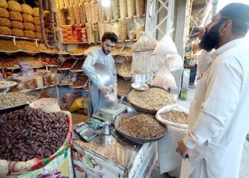 Pakistan’s default risk worsens