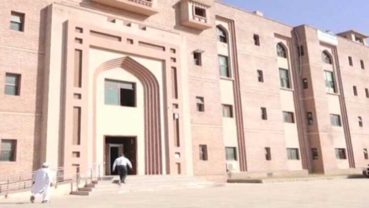 ‘Imran exemplifies British judicial system but does not respect country’s courts’