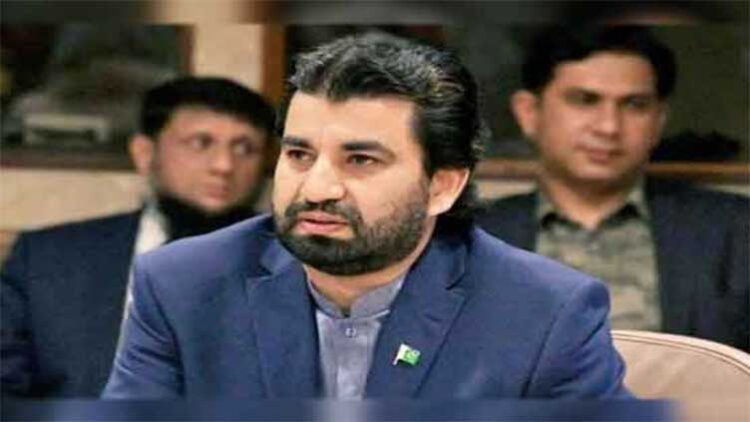 PTI appoints Qasim Khan Suri as senior vice president