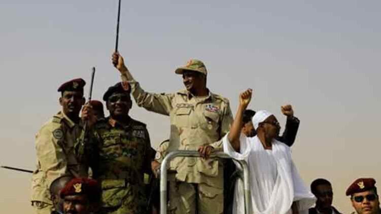 Sudan paramilitaries say they have seized presidential palace