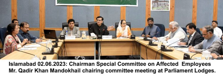 Islamabad 02.06.2023: Chairman Special Committee on Affected Employees Mr. Qadir Khan Mandokhail chairing committee meeting at Parliament Lodges
