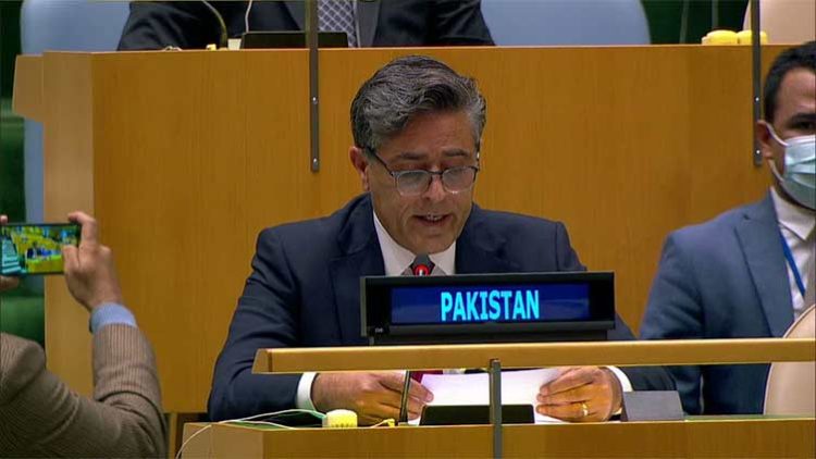 Pakistan urges states to back draft seeking action against Quran’s desecration