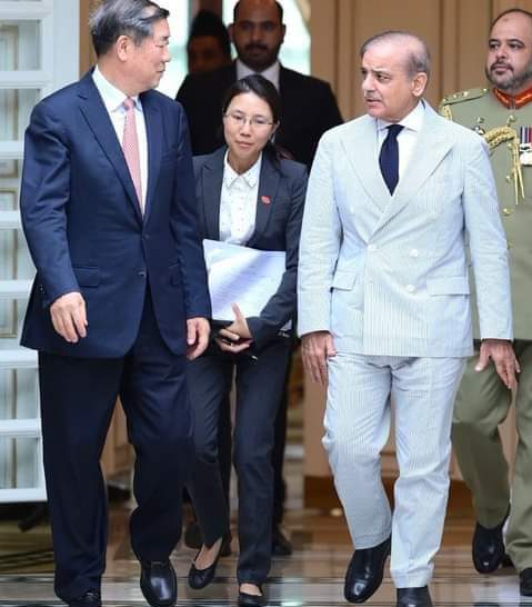 Chinese Vice Premier calls on PM Sharif