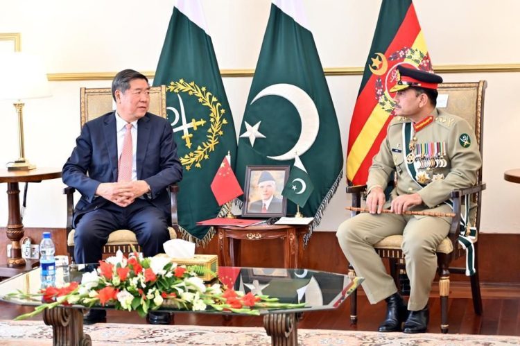 Chinese Vice Premier meets COAS to Strengthen Bilateral Relations