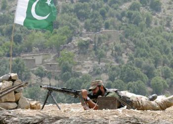 Four soldiers martyred, 12 terrorists killed as attack on military posts repulsed in Chitral