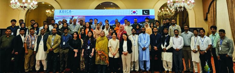 Conducting a workshop for the project to enhance SDG 6 water quality monitoring in Pakistan