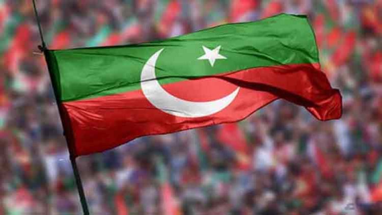 PTI founder moves Supreme Court against Toshakhana conviction