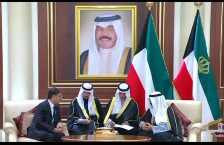 Caretaker Prime Minister Anwaar-ul-Haq Kakar meets with the new Amir of Kuwait
