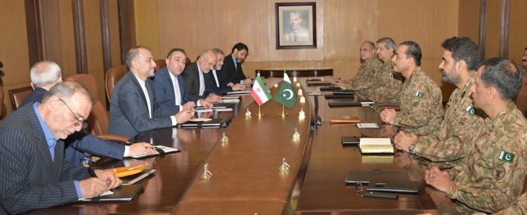 Iran-Pakistan diplomatic talks emphasize bilateral security cooperation