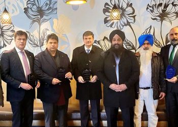 3-MEMBER MINISTERIAL DELEGATION MEET WITH THE SIKH COMMUNITY IN TORONTO, MEETS CM MOHSIN NAQVI