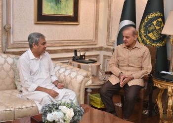 Lahore: Federal Minister for Interior and Narcotics Control Syed Mohsin Raza Naqvi calls on Prime Minister Muhammad Shehbaz Sharif on 11 April 2024.