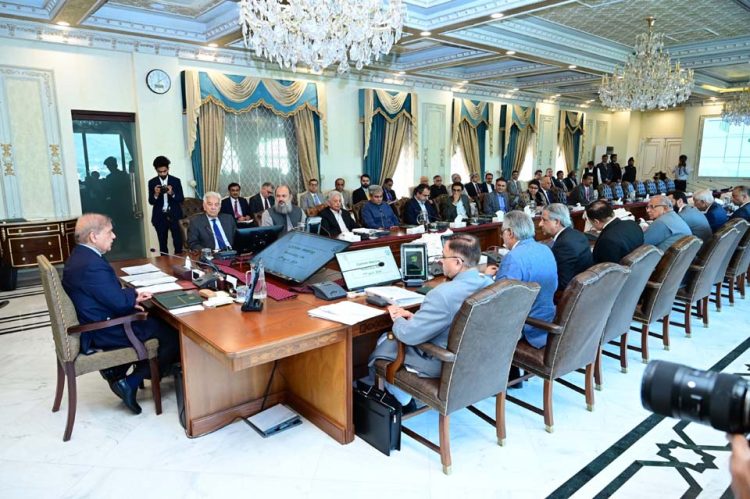 Islamabad : Prime Minister Muhammad Shehbaz Sharif chairs a meeting of the Federal Cabinet on 17 April, 2024.