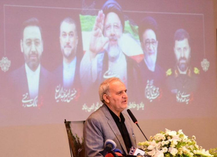 Memorial ceremony for Iranian martyrs held in Islamabad