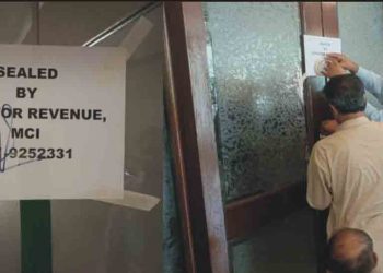 CDA seals 3 major properties in Islamabad over unpaid taxes