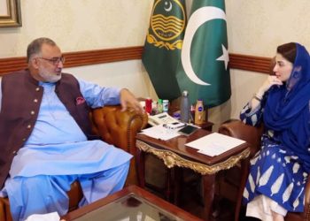 Punjab MPAs meet CM Maryam, hail field hospitals and clinic on wheels project