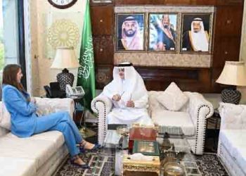 Islamabad: Honorable Ambassador Nawaf bin Said Al-Malki received British High Commissioner to Pakistan Mrs. Jane Marriott, during the meeting they had a pleasant conversation and discussed issues of common interest.