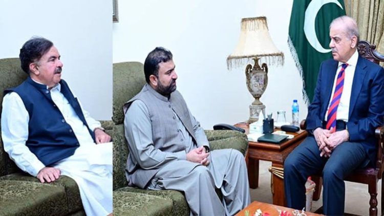 Balochistan governor, CM meet PM Shehbaz Sharif in Quetta