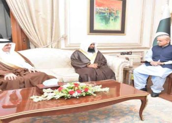 Imam Masjid Al-Nabawi meets PM Shehbaz
