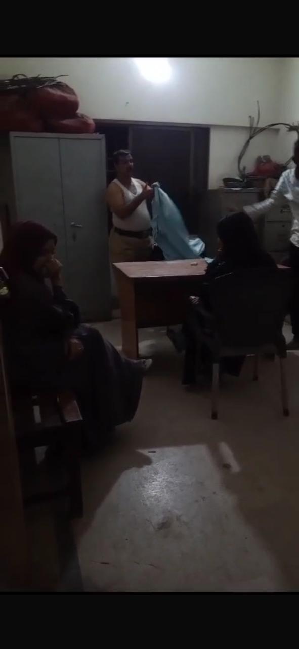 Video of Police Officer Changing Shirt in Front of Women at Liaquatabad Station Sparks Outrage